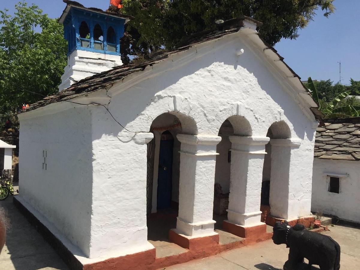 Katyuri Kings Village Homestay Dwarahat Eksteriør bilde